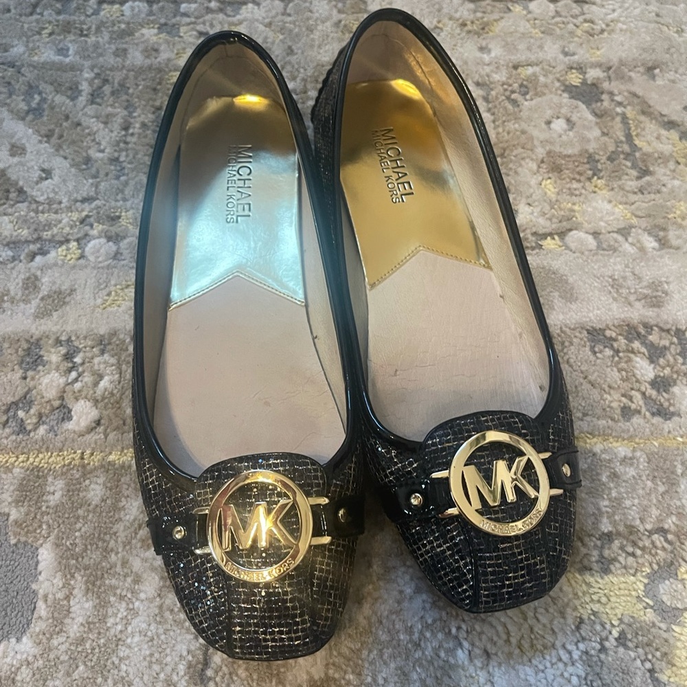 Michael Kors flats